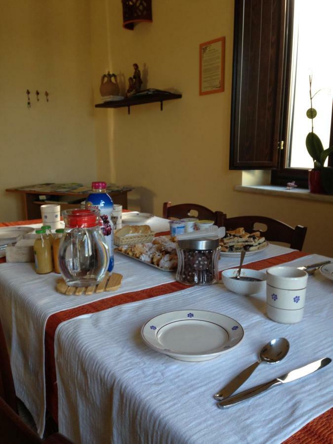 B&B Mamma Elena Rovito Extérieur photo
